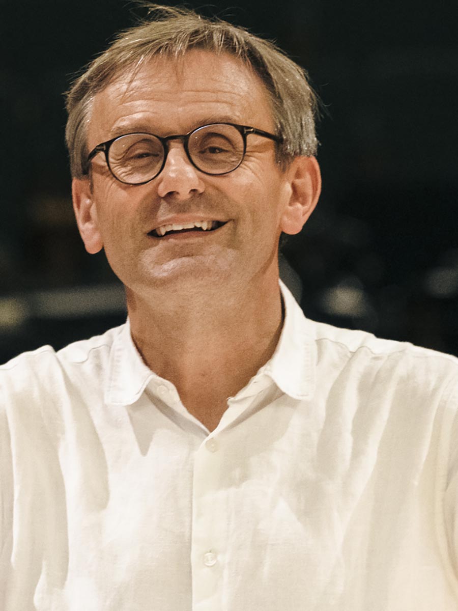 Vorschaubild Halsey, Simon